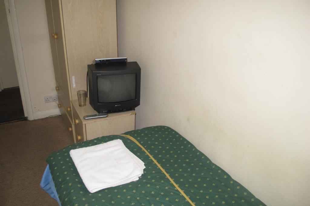 Chiswick Court Hotel - B&B London Room photo