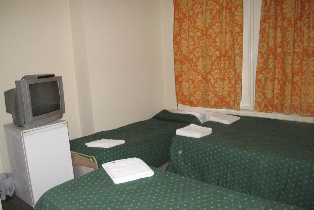 Chiswick Court Hotel - B&B London Room photo