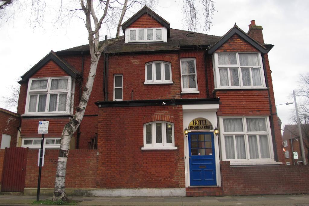 Chiswick Court Hotel - B&B London Exterior photo